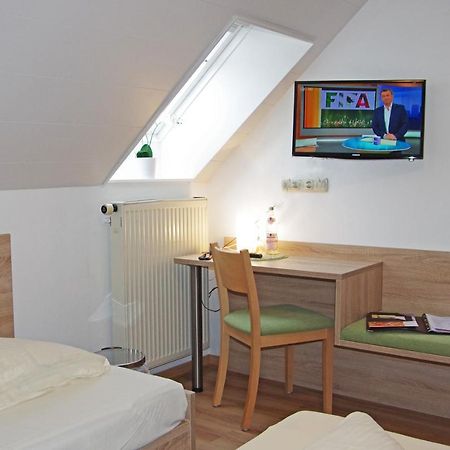 Hotel Loewenhof Krumbach Exterior foto